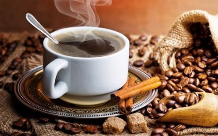 ئایا قاوە سەرئێشە ڕادەگرێت یان خراپتری دەکات؟