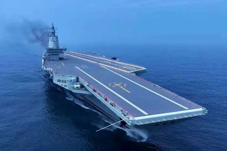 کەشتی فڕۆکەهەڵگری فوجیان؛ چین توانا سەربازییەکانی لە ئەمریکا نزیک دەکاتەوە 